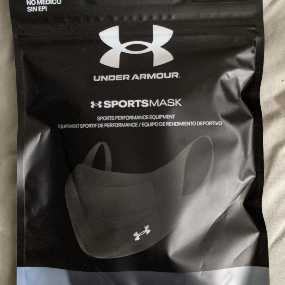 Under Armour Sports Face Mask
